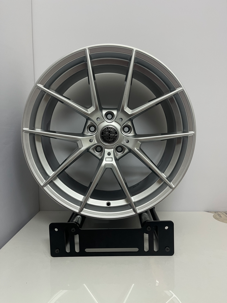 JANTE FEBE-4 8.5X19 5X120 ET35 CB72.6 HYPER SILVER